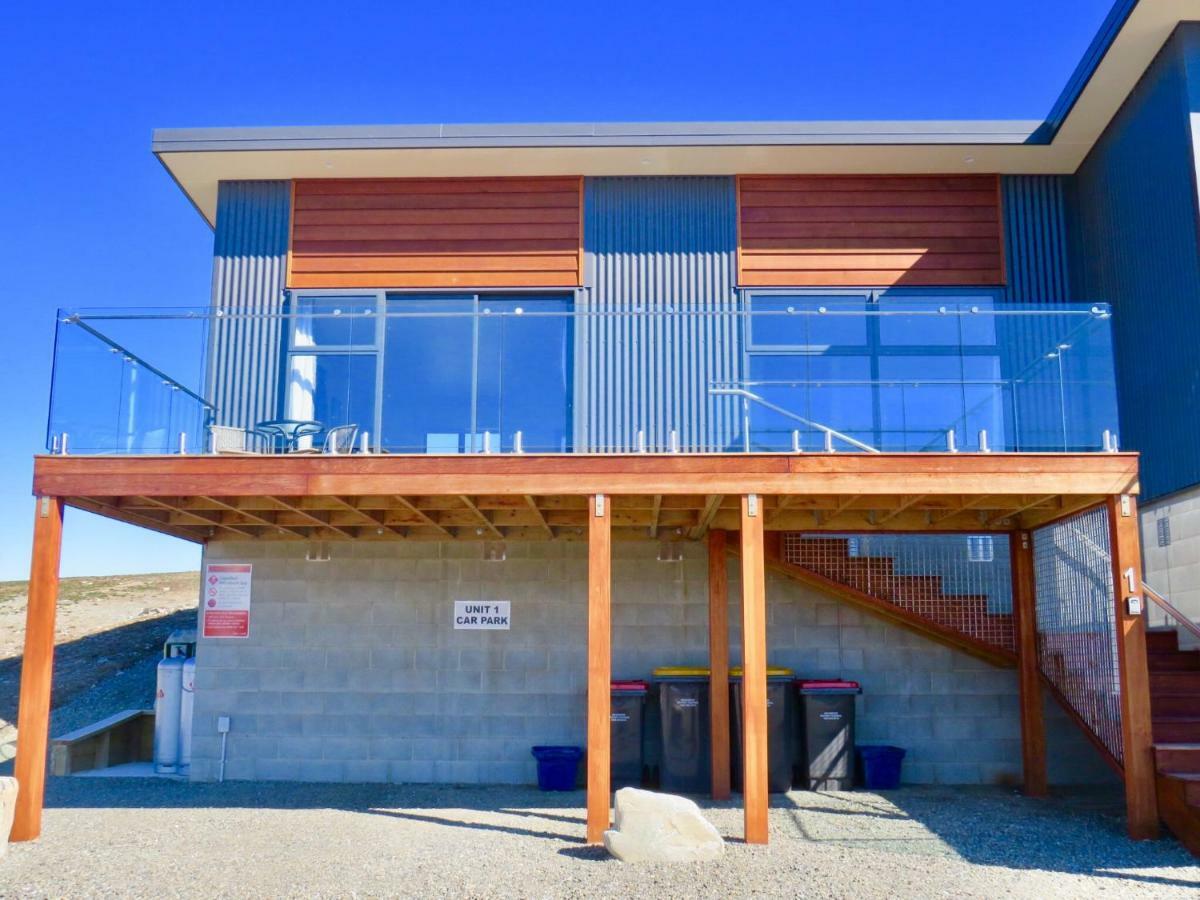 Alpine View Apartment 1 - Tekapo Lake Tekapo Bagian luar foto